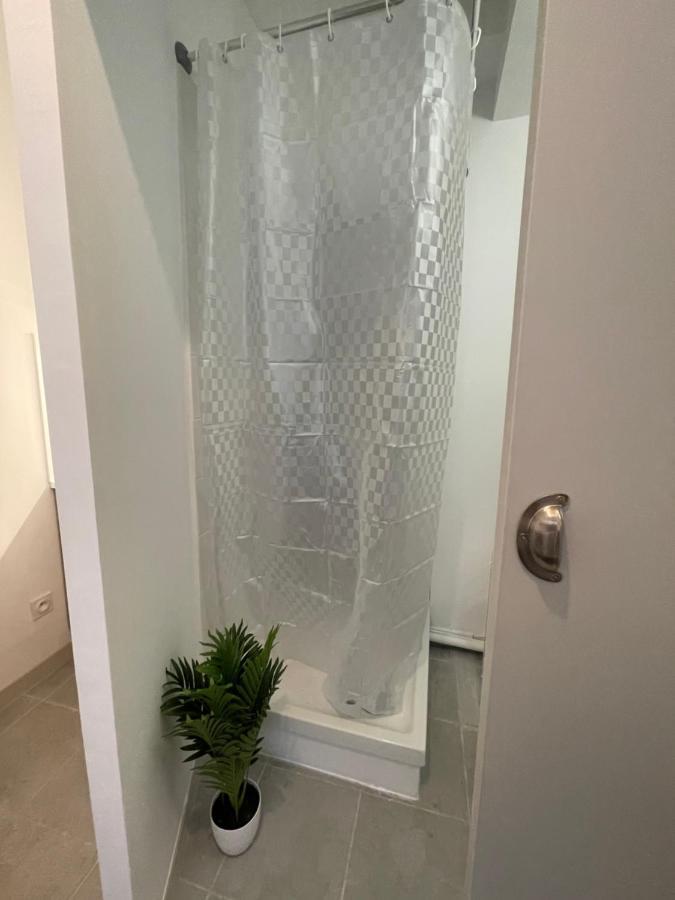 Mini-Studio De 10M² En Centre-Ville De בזייה מראה חיצוני תמונה